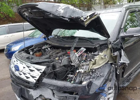 2019 Ford Explorer Xlt z USA, uszkodzony, nr VIN 1FM5K8D87KGA05751